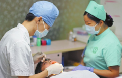 初中学口腔医学可以直接接本科吗？