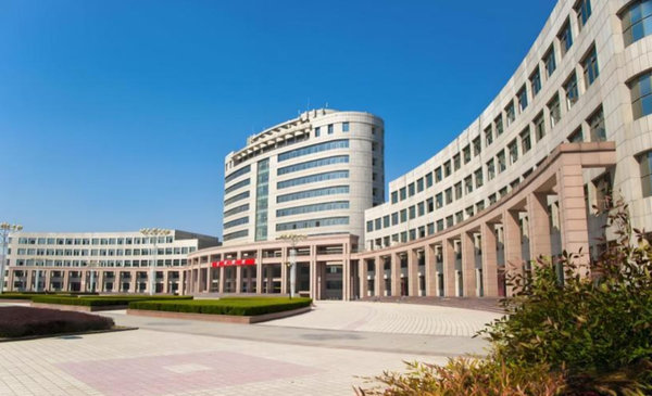 菏泽学院2026年成人高考报名